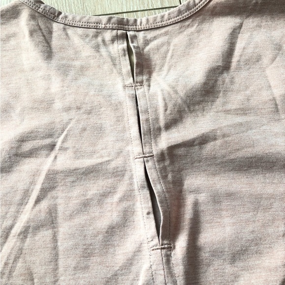 Kit and Ace Slit Back T Shirt in Cream Beige Size S - Picture 7 of 9